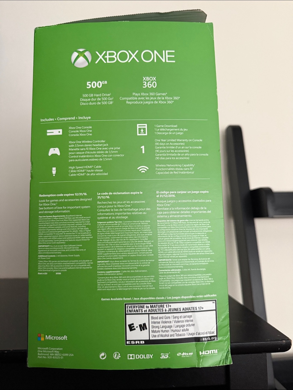 Console Bundle in Green - Includes Controller - Picture 2 of 4